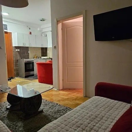 Apartment Sumadijska